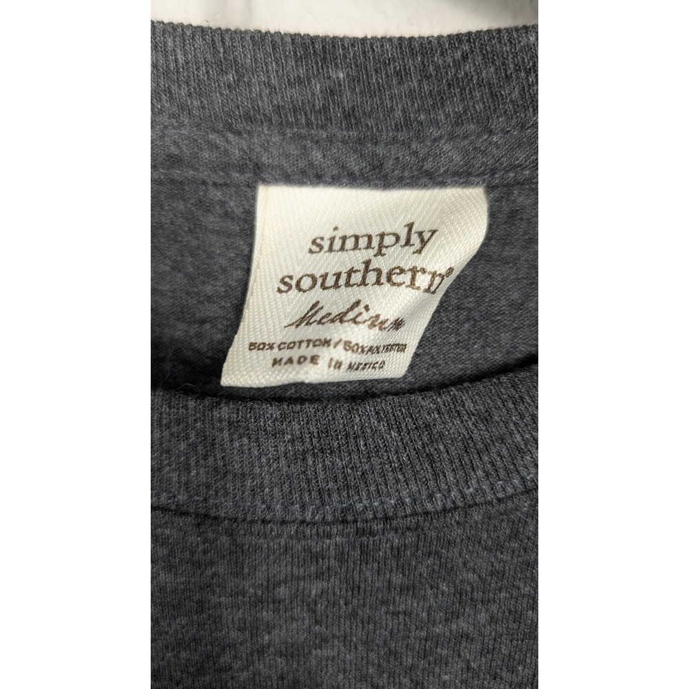 Simply Southern Collection Merry Bright Pig Christmas Long Sleeve Top - Medium - Picture 3 of 8
